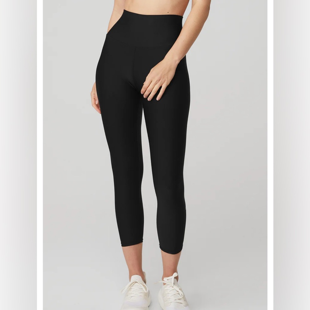 ALO Yoga High-Waist Airlift Capri
